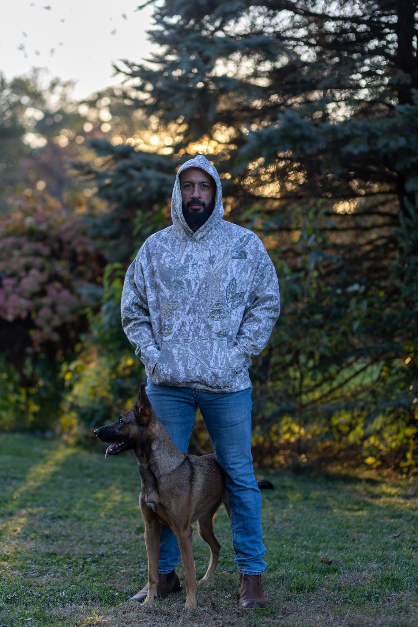 Camo xl hoodie (redeemed)