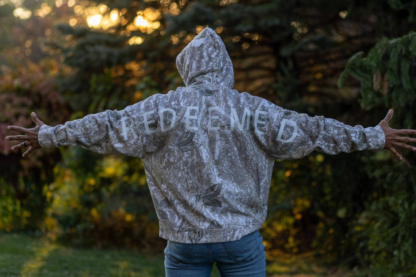 Camo xl hoodie (redeemed)